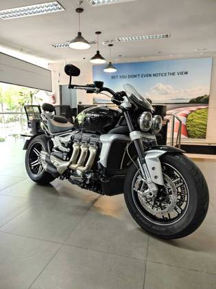 TRIUMPH ROCKET III GT 